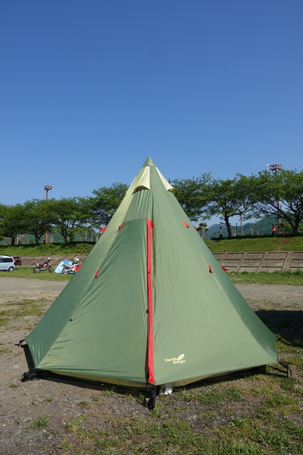 低価格なのに高級スペック 最適サイズなノースイーグル North Eagle コットン ワンポール テント 300 残念キャンプでごめんなさいっ