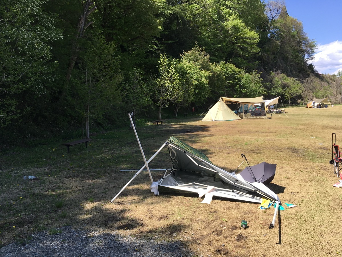 強風時のテント タープの設営 残念キャンプでごめんなさいっ